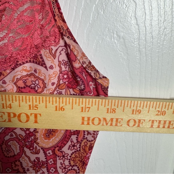 Secret Treasures Pink Paisley Lace Chemise - Picture 6 of 7